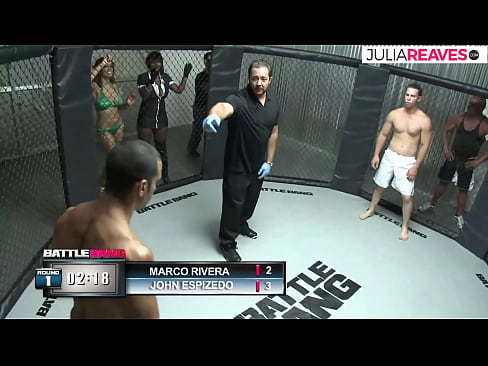 ❤️ Ultimate Fighter es folla a una noia número just després d'una baralla al ring ❤️ Porno de qualitat a nosaltres ☑