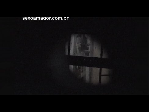 ❤️ Blondie és gravada en secret per un voyeur del barri amagat darrere de maons buits ❤️ Porno de qualitat a nosaltres ☑